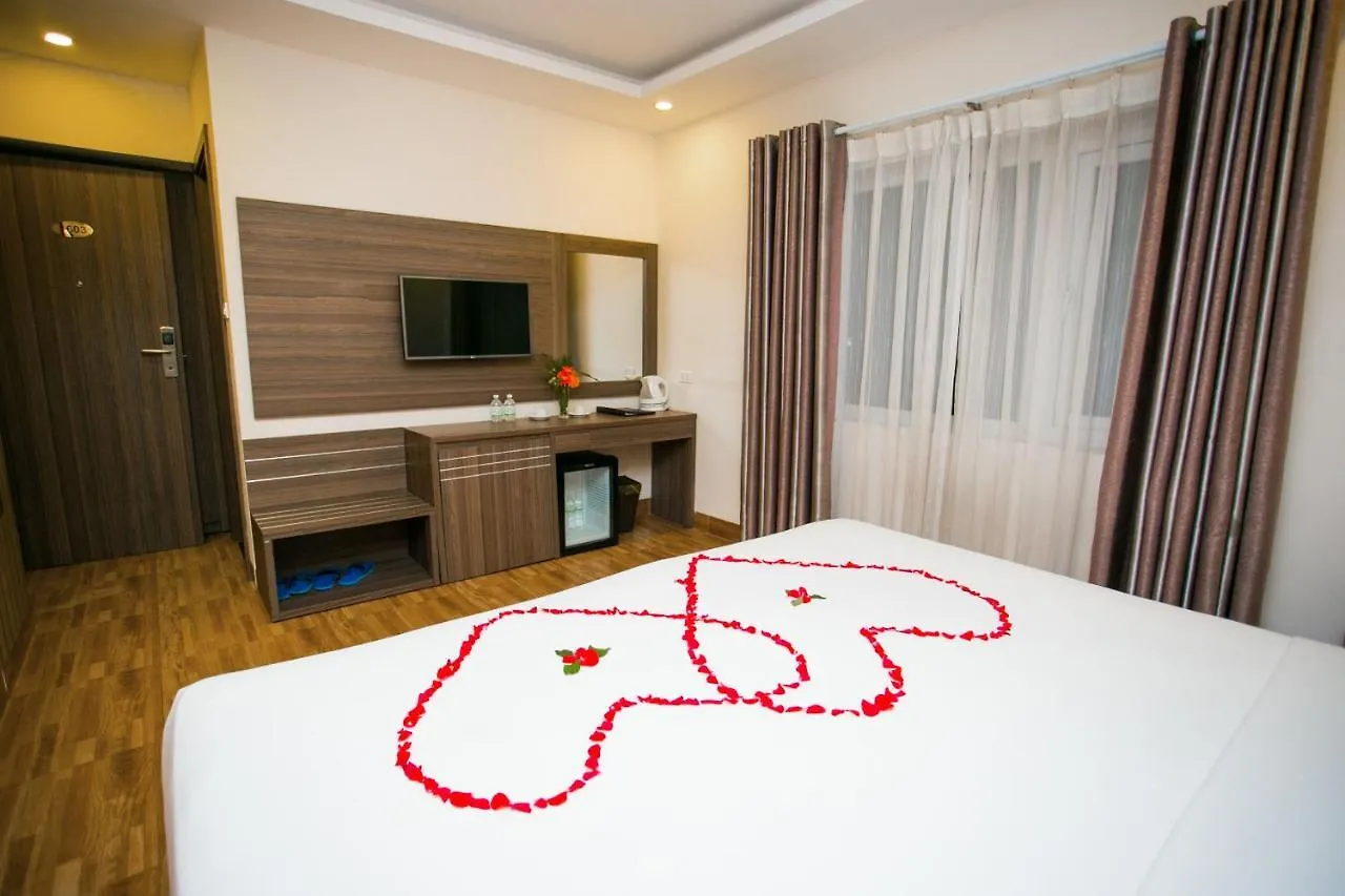 Euro Star Hotel Нячанг