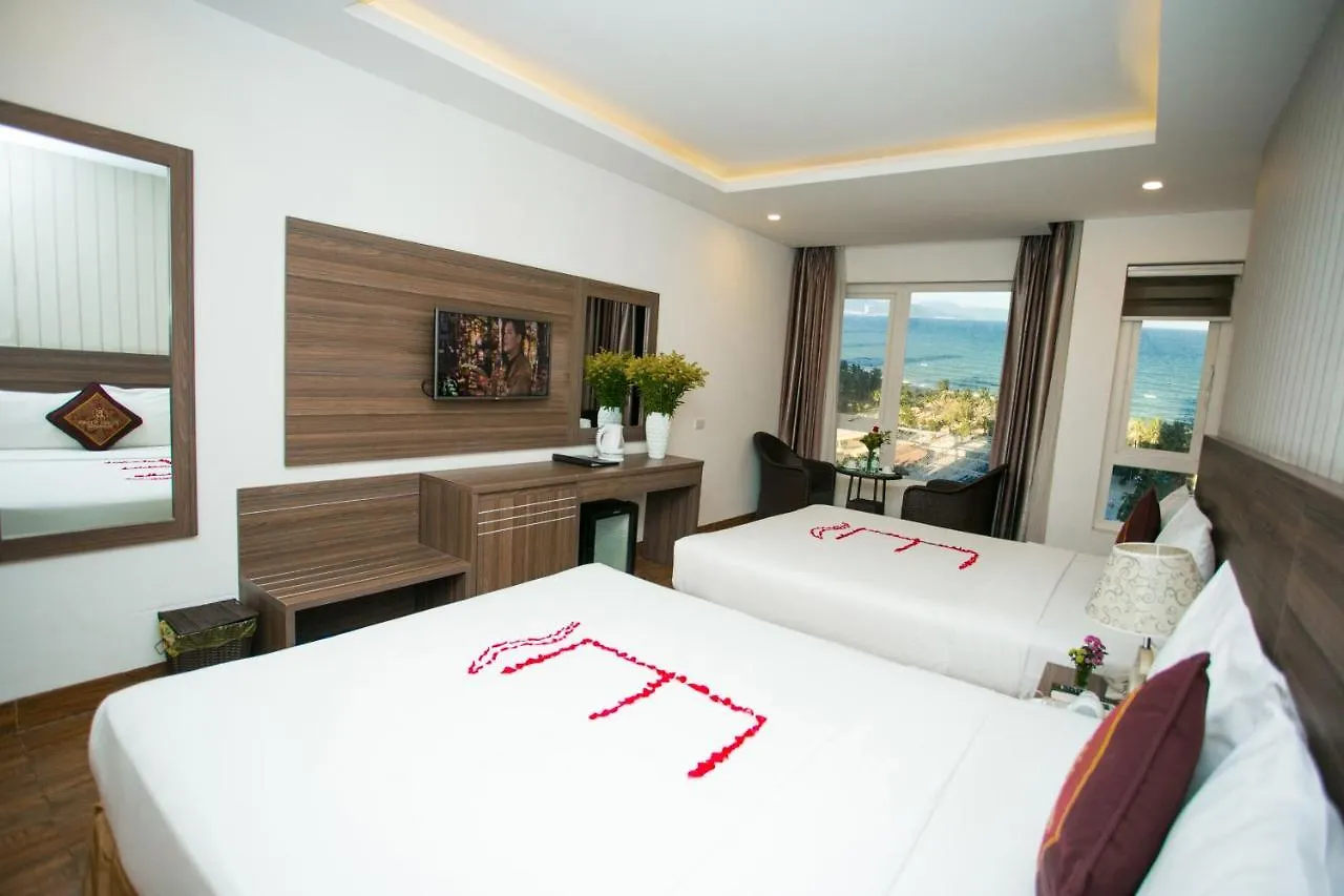 Euro Star Hotel Нячанг